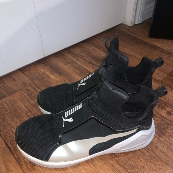Puma size woman 9.5 - Picture 1 of 2